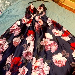 Calvin Klein Formal ball gown floral print size 10